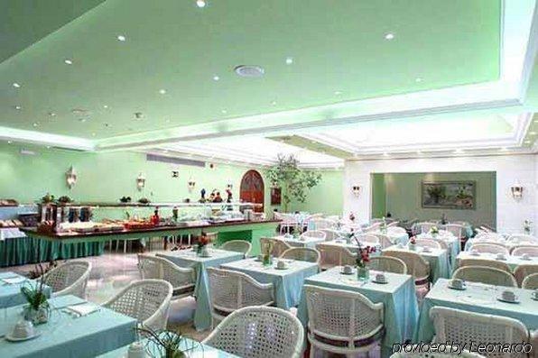 Hotel Lleo 3*