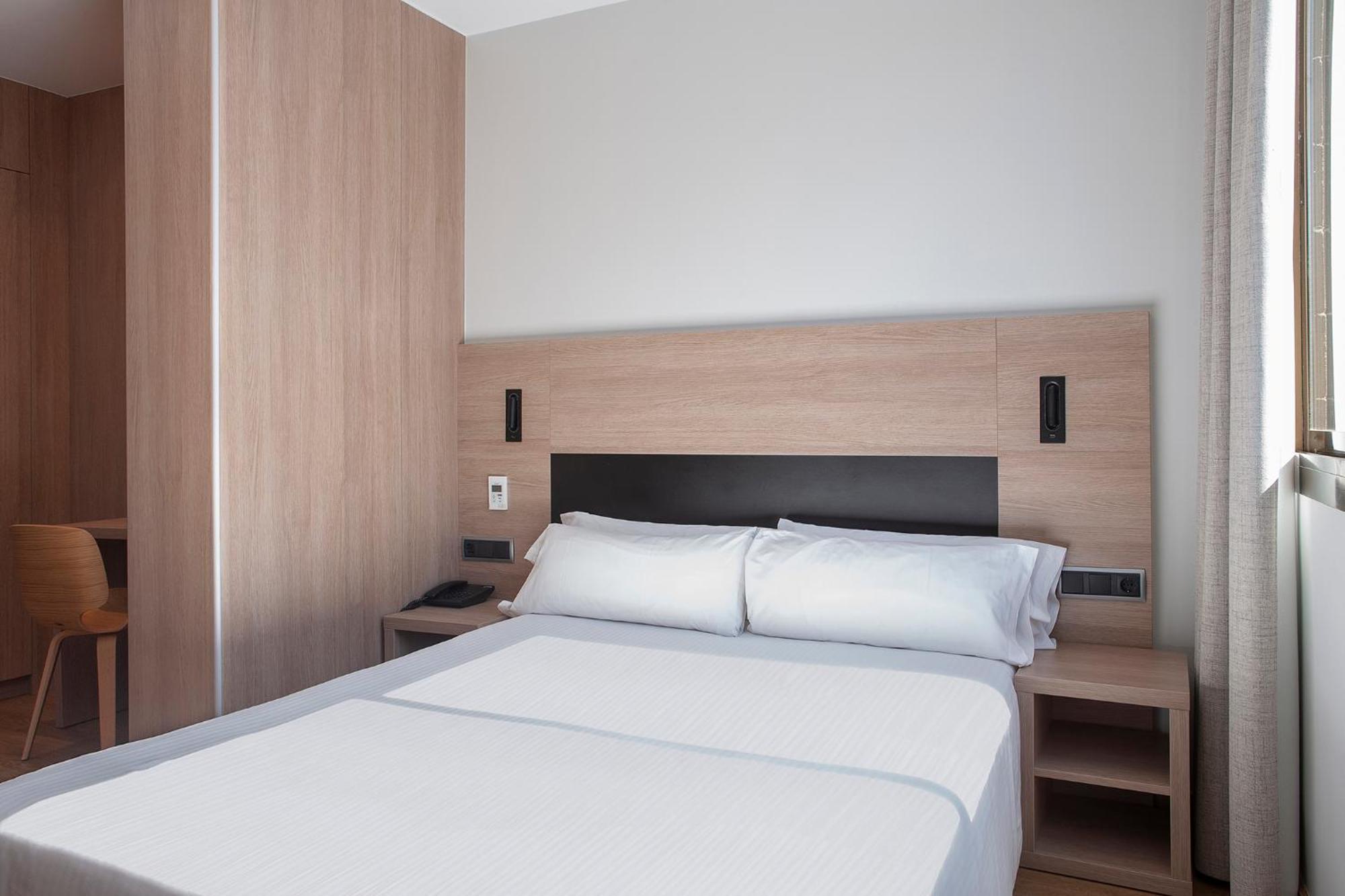 Hotel Lleo 3*
